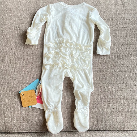 NWT Kickee Pants Ruffle Footie PJs White NB Newborn - Picture 2 of 4